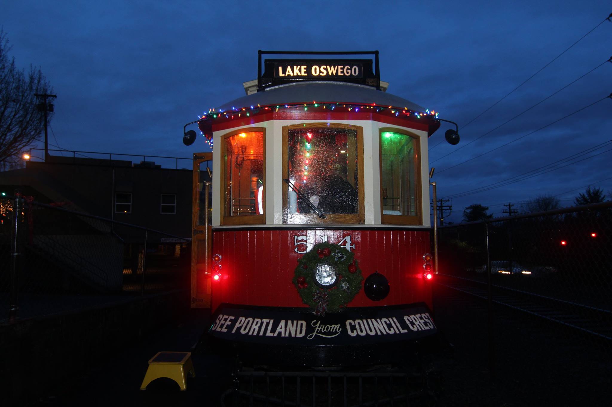 Christmas Ships viewing by the Willamette Shore Trolley